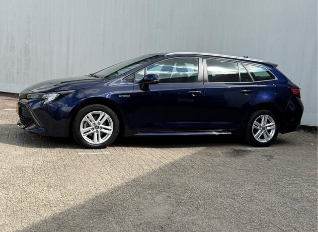 Toyota COROLLA Touring Sports 1.8 Hybrid Active / Carplay