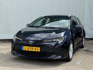 toyota-corolla-touring-sports-1.8-h