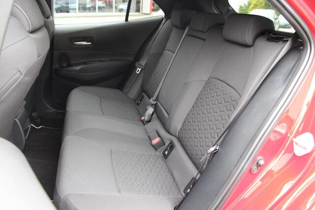 Toyota COROLLA 2.0 Hybrid Executive **DODE HOEK DETECTIE/ TREKHAAK**