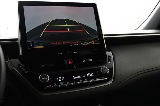 Toyota COROLLA Cross Hybrid 140 Style | Achterklep, elektrisch bedienbaar | Apple Carplay/Android Auto |