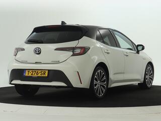 toyota-corolla-1.8-hybrid-business-
