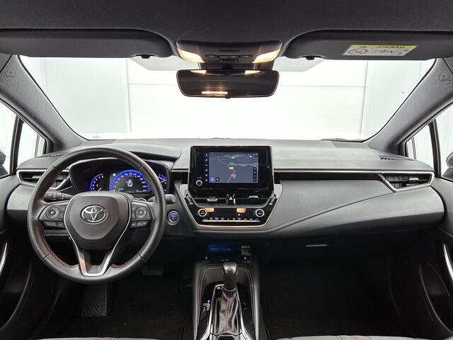 Toyota COROLLA Touring Sports 2.0 Hybrid GR-Sport | 18 pk | Apple Carplay | Sportstoelen | Parkeersensoren voor & achter |