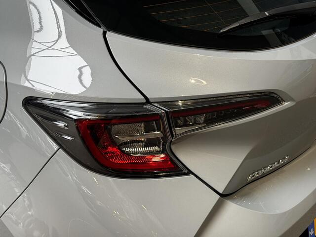 Toyota COROLLA 1.8 Hybrid First Edition automaat