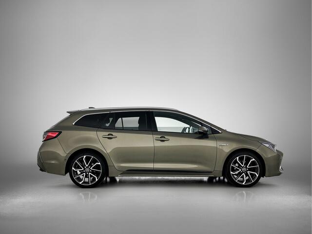 Toyota COROLLA Touring Sports 2.0 Hybrid Premium | Leder | Blindspot | Trekhaak | Stoelverwarming | Navigatie |