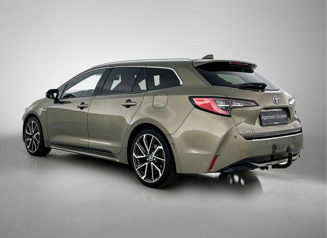 Toyota COROLLA Touring Sports 2.0 Hybrid Premium | Leder | Blindspot | Trekhaak | Stoelverwarming | Navigatie |