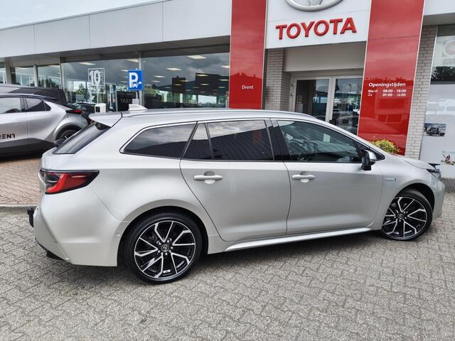 Toyota COROLLA 2.0 Hybrid Executive JBL | Trekhaak Afneembaar | Navi | Sensoren