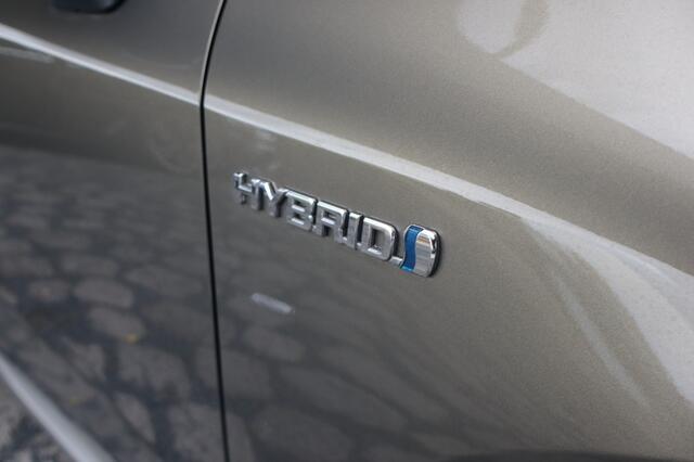 Toyota COROLLA 1.8 Hybrid Dynamic | Stoelverwarming | Navi | Camera