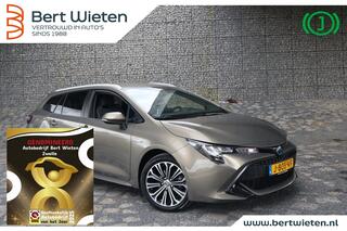 toyota-corolla-1.8-hybrid-dynamic-