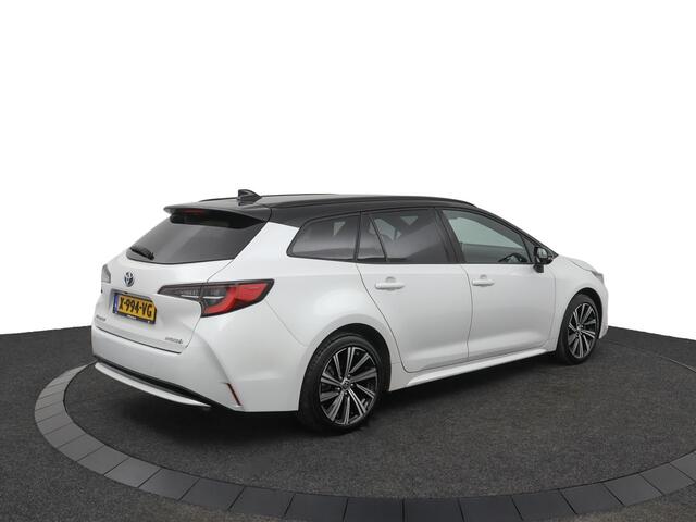 Toyota COROLLA Touring Sports 1.8 Hybrid Bi-Tone | Stuur- stoel en voorruitverwarming | Electrische achterklep |