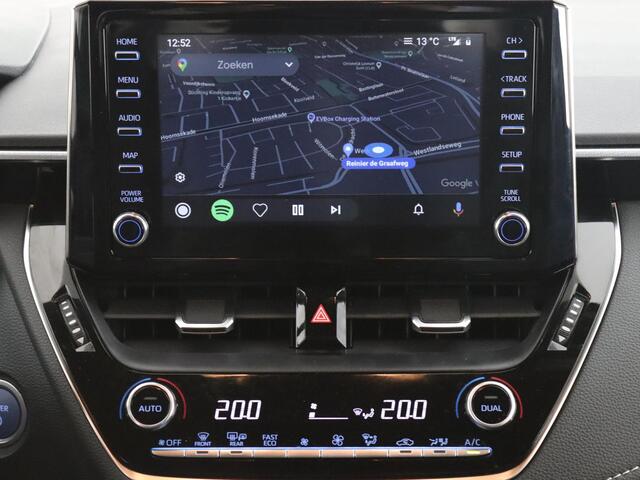 Toyota COROLLA TOURING SPORTS 1.8 HYBRID BUSINESS BI-TONE GARANTIE 2031 CARPLAY NAVIGATIE . DEALER ONDERHOUDEN!. 1e EIGENAAR!