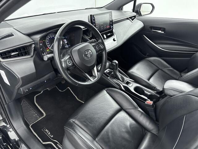 Toyota COROLLA Touring Sports 1.8 Hybrid Business Luxury | Zwart Leder Interieur | Trekhaak |