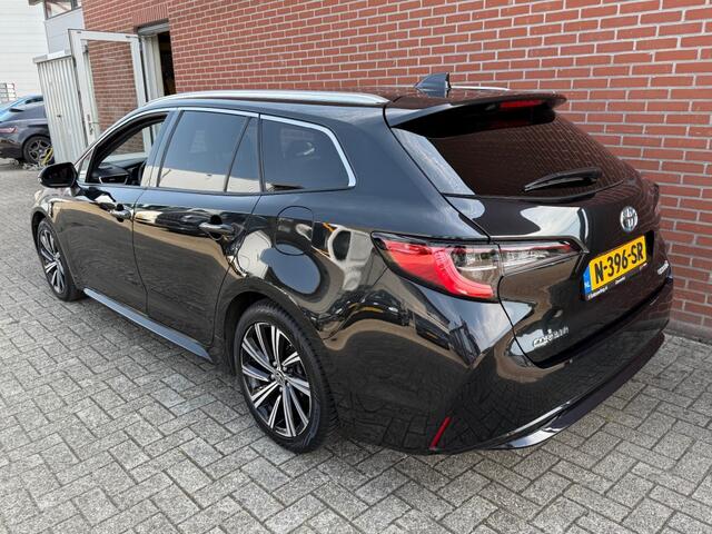 Toyota COROLLA Touring Sports 1.8 HYBRID DYNAMIC CARPLAY CAMERA CLIMA ADAP-CRUISE STOELV 17-LMV