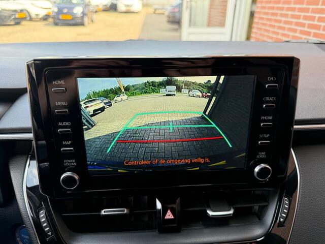 Toyota COROLLA Touring Sports 1.8 HYBRID DYNAMIC CARPLAY CAMERA CLIMA ADAP-CRUISE STOELV 17-LMV