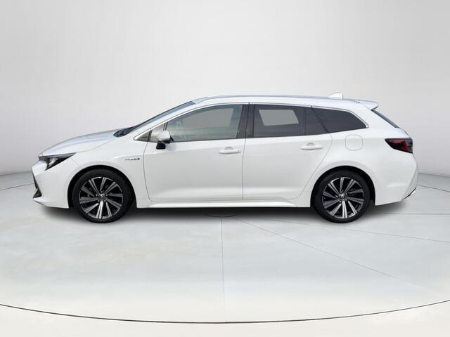 Toyota COROLLA Touring Sports 1.8 Hybrid TeamNL **TREKHAAK/ STOELVERWARMING/ KEYLESS/ PARKEERSENSOREN VOOR/ 36 MAANDEN GARANTIE**
