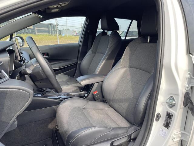 Toyota COROLLA Touring Sports 1.8 Hybrid TeamNL **TREKHAAK/ STOELVERWARMING/ KEYLESS/ PARKEERSENSOREN VOOR/ 36 MAANDEN GARANTIE**