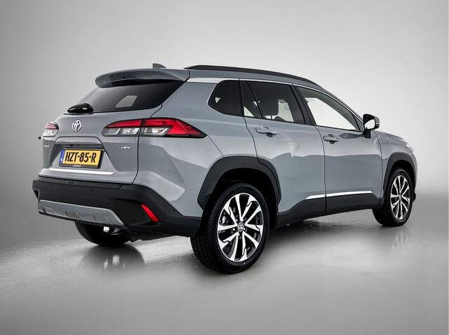 Toyota COROLLA Cross Hybrid 140 Dynamic Limited | Apple Carplay | Electrisch bedienbare achterklep | Stuurverwarming |