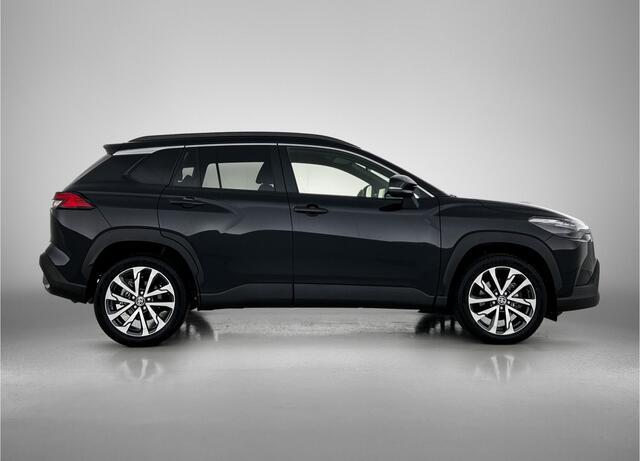 Toyota COROLLA Cross Hybrid 140 Style