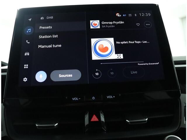 Toyota COROLLA Touring Sports Hybrid 180 Dynamic | Parkeer sensoren | Navigatie | Stoelverwarming |