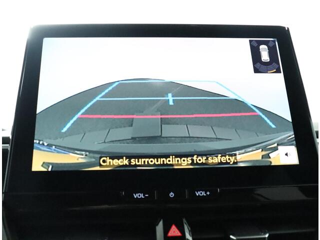 Toyota COROLLA Touring Sports Hybrid 180 Dynamic | Parkeer sensoren | Navigatie | Stoelverwarming |