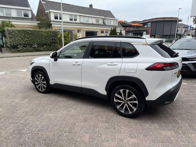 Toyota COROLLA Cross Hybrid 200 Style Automaat Stoel verwarming/Camera/Key less.