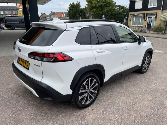 Toyota COROLLA Cross Hybrid 200 Style Automaat Stoel verwarming/Camera/Key less.