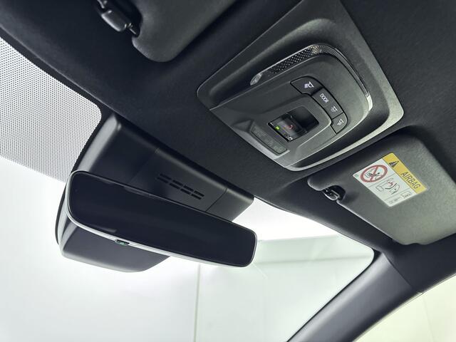 Toyota COROLLA Cross Hybrid 200 Style