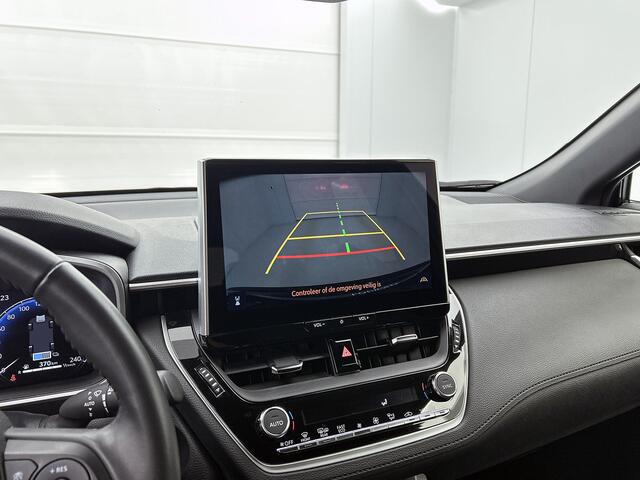 Toyota COROLLA Cross Hybrid 140 Dynamic | elektrische achterklepbediening | Apple Carplay/Android Auto |