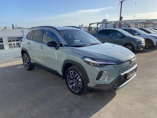 Toyota COROLLA Cross Hybrid 140 Dynamic CVT Automaat Nieuw !! Model 2025! uit voorraad leverbaar. De prijs is Rijklaar