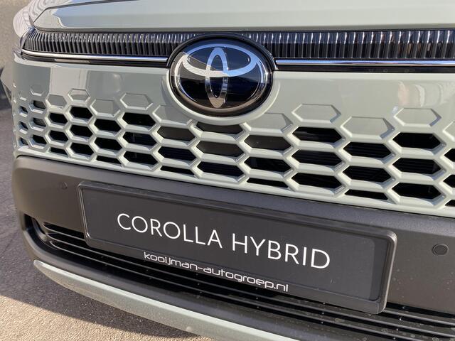 Toyota COROLLA Cross Hybrid 140 Dynamic CVT Automaat Nieuw !! Model 2025! uit voorraad leverbaar. De prijs is Rijklaar