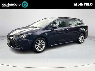 toyota-corolla-touring-sports-hybri