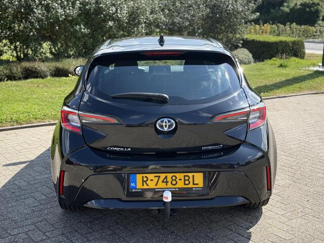 Toyota COROLLA 1.8 Hybrid Active Avus racing velgen | Afn. Trekhaak | Camera | ACC