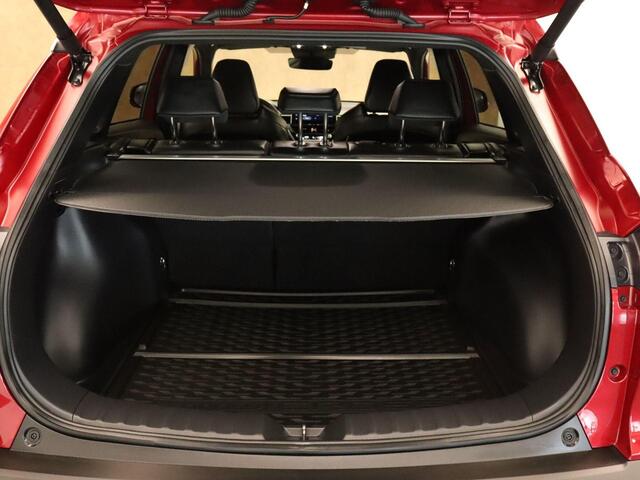 Toyota COROLLA Cross Hybrid 140 Style - ORIGINEEL NEDERLANDSE AUTO - AFNEEMBARE TREKHAAK - TREKGEWICHT 750 KG - DODEHOEK DETECTIE - NAVIGATIE - ELEKTRISCHE ACHTERKLEP - LEDEREN BEKLEDING - ELEKTRISCH VERSTELBARE BESTUURDERSSTOEL - THUISKOMER RESERVEWIEL