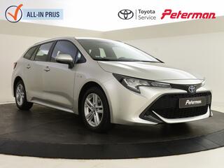 toyota-corolla-1.8-hybrid-business-