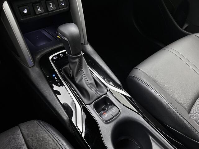 Toyota COROLLA Cross Hybrid 140 Style | Lederen bekleding | Stoel en stuurverwarming |