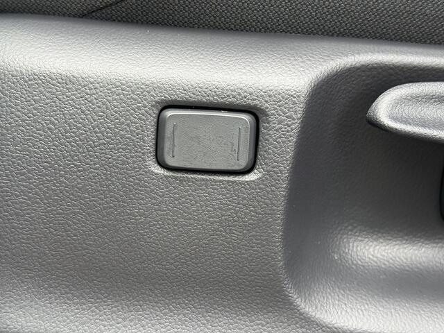 Toyota COROLLA Cross Hybrid 140 Dynamic **NIEUWE AUTO/ MODELJAAR 2025/ DIRECT LEVERBAAR**