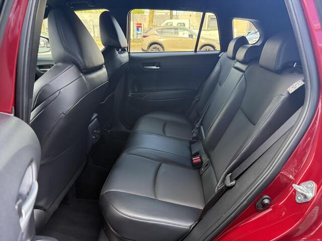 Toyota COROLLA Cross Hybrid 200 Executive **STOEL EN STUURWIELVERWARMING/ 360 CAMERA/ LEDEREN BEKLEDING/ DODEHOEKDETECTIE/ GARANTIE**