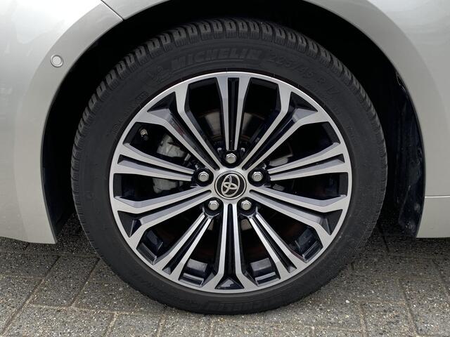 Toyota COROLLA Touring Sports 1.8 Hybrid Dynamic Edition