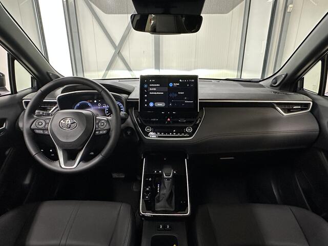 Toyota COROLLA Cross Hybrid 180 Executive | Leder | Pano | JBL | Camera |