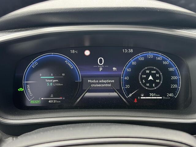 Toyota COROLLA Touring Sports Hybrid 140 Active **ADAPTIEF CRUISE CONTROL/ AUTOMATISCHE DIMLICHTEN/ LM VELGEN/ GARANTIE**