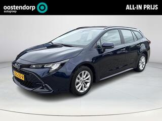 toyota-corolla-touring-sports-hybri