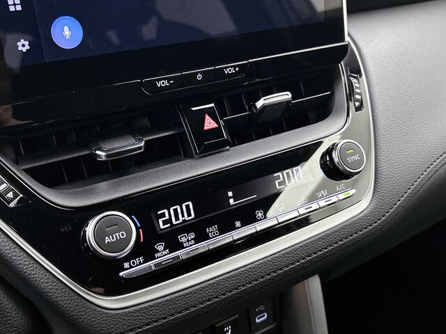 Toyota COROLLA Cross Hybrid 140 Style + Premium Pack I | Elek. achterklep | Stuur + stoelverwarming | Dodehoek assistent |