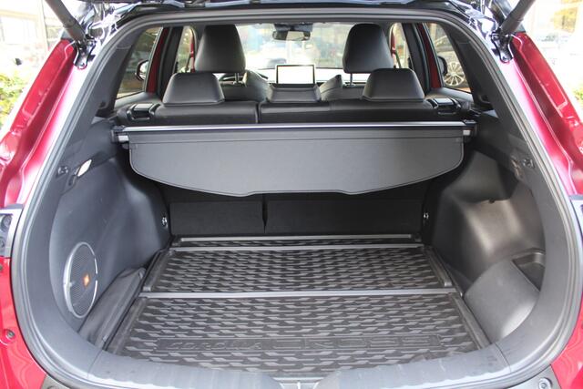 Toyota COROLLA Cross Hybrid 200 Executive Bi-Tone | Rijklaar | Stoel/stuur-verwarming | Elek klep | Apple/Android | Navi | 360 camera