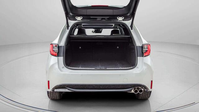 Toyota COROLLA Touring Sports 2.0 184PK HYBRID GR-SPORT PLUS PANO CARPLAY-NAVI HEAD UP JBL SOUND PDC MATRIX-LED ELEK ACHTERKLEP