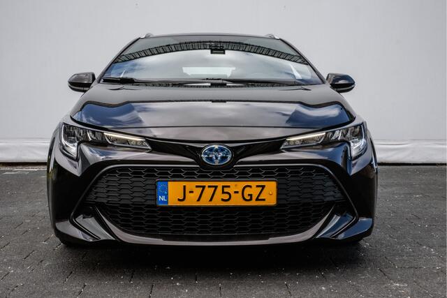 Toyota COROLLA Touring Sports 1.8 Hybrid Business Trekhaak/ Carplay/ Navigatie/ Camera/ Cruise control