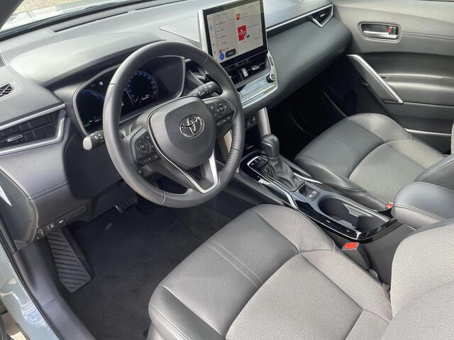 Toyota COROLLA Cross Hybrid 140 Style