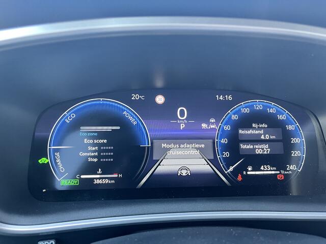 Toyota COROLLA Cross Hybrid 140 Style NL Auto Parkeer sensoren Dodehoek Detectie Navi Carplay