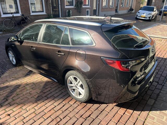 Toyota COROLLA Touring Sports 1.8 Hybrid Business Trekhaak Camera