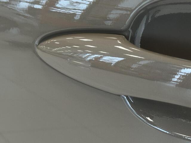 Toyota COROLLA Cross Hybrid 180 Dynamic MJ25 | nieuw op voorraad | Elektr. klep | Dodehoek sensor | Stoel-stuur verw. |