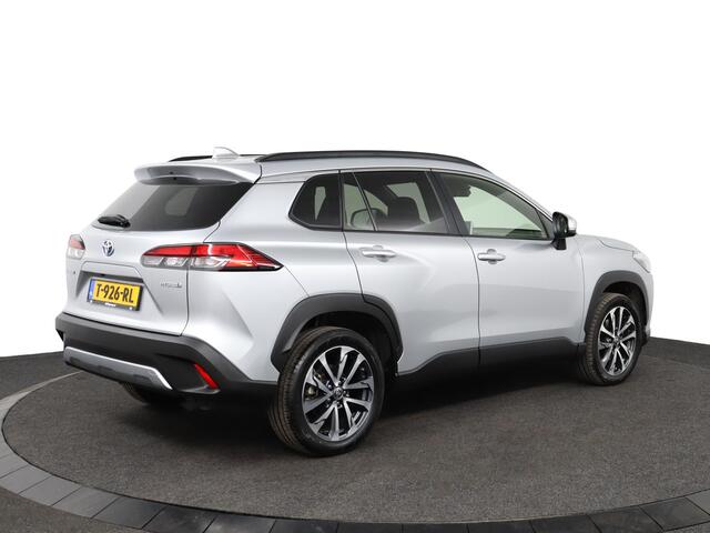 Toyota COROLLA Cross Hybrid 140 Dynamic | Navigatie | Cruise control | Parkeer camera |