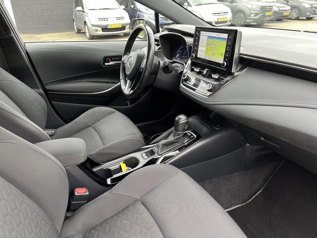 Toyota COROLLA Touring Sports 1.8 Hybrid Active | Parkeersensoren | Stoelverwarming | Navigatiesysteem